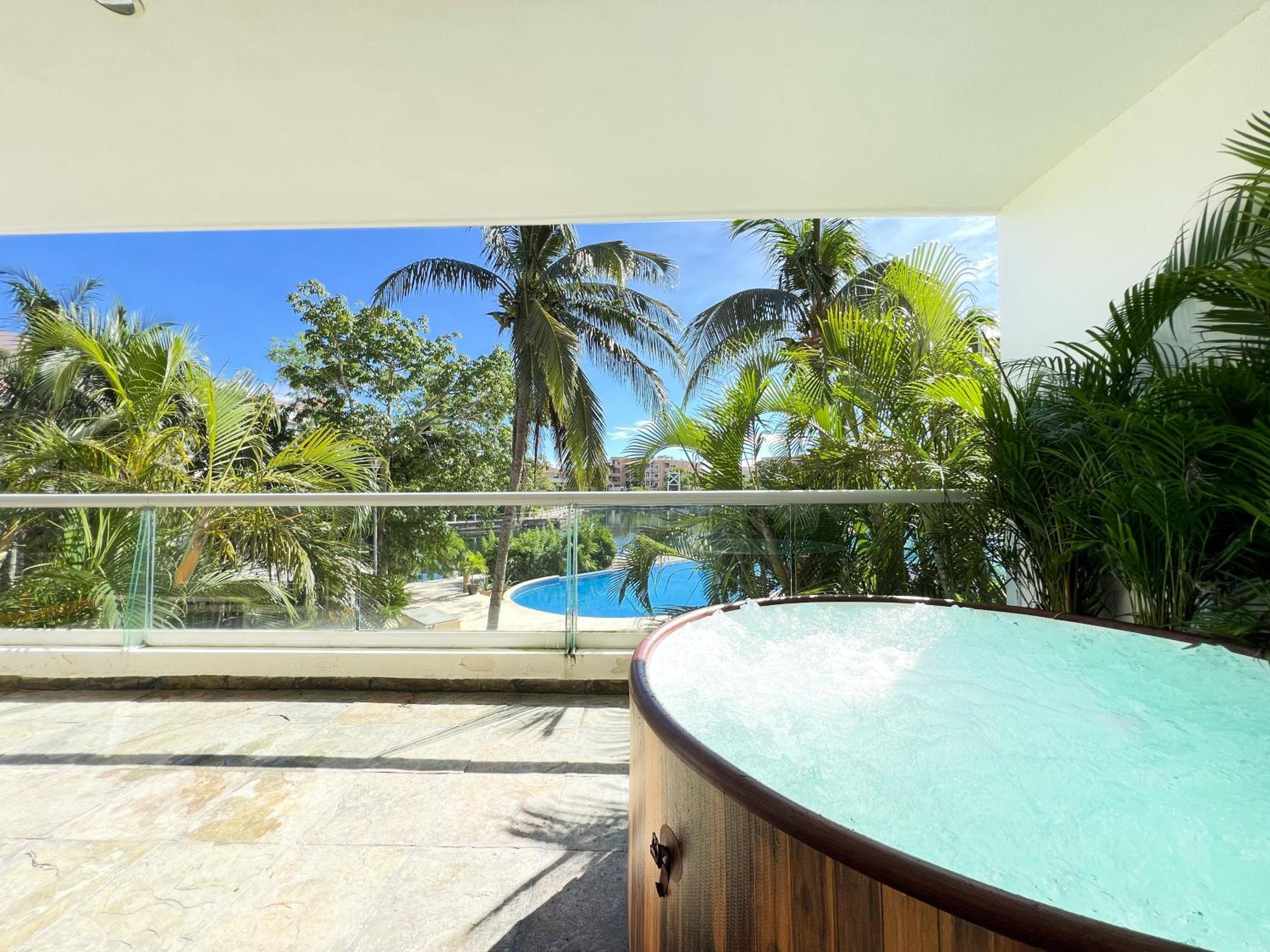 High-End Waterfront Condo At Secrets Waters Puerto Aventuras Exterior foto